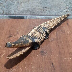Hand Carved Wooden Alligator Crocodile Sculpture
